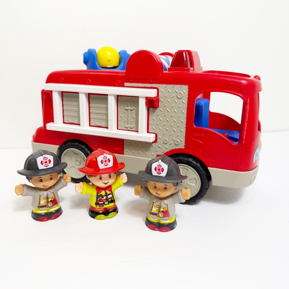 Fisher-Price Little People Fire Truck Unisex Toddler Red Toy Engine 3 Figures
